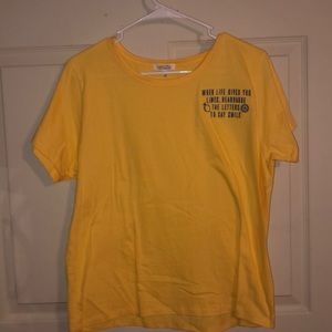 yellow tee